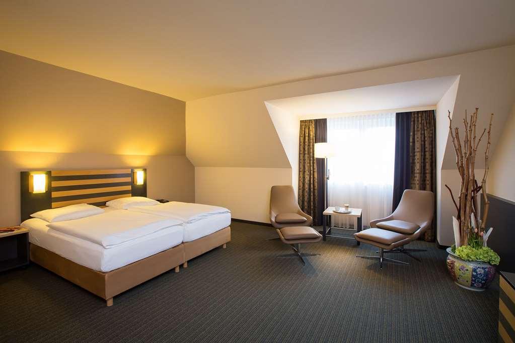 Lindner Hotel Frankfurt Hochst, Part Of Jdv By Hyatt Φραγκφούρτη Δωμάτιο φωτογραφία